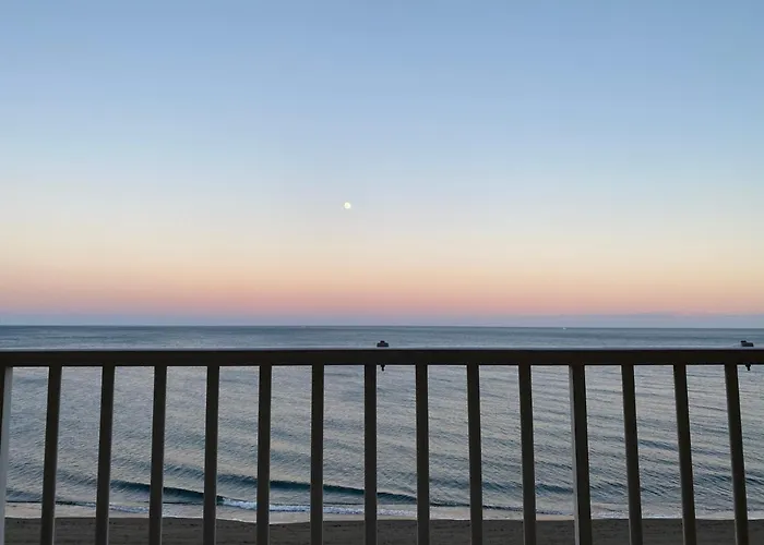 Casa De Playa * 埃斯特波纳